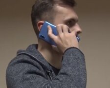 Мобильный телефон. Фото: скриншот YouTube-видео